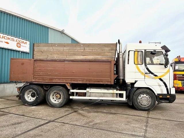Scania R143-450 V8 STREAMLINE 6x2 FULL STEEL KIPPER (MANUAL GEARBOX / FULL STEEL SUSPENSION / 10 TIRES / ROBSON DRIVE / MECHANICAL PUMP - قلابات: صور 4 Scania R143-450 V8 STREAMLINE 6x2 FULL STEEL KIPPER (MANUAL GEARBOX / FULL STEEL SUSPENSION / 10 TIRES / ROBSON DRIVE / MECHANICAL PUMP - قلابات: صور 4