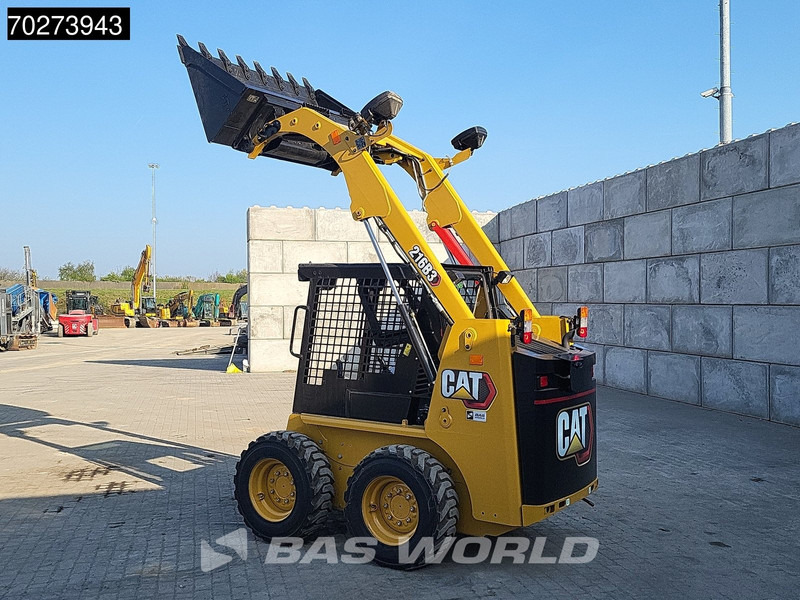 Caterpillar 216 B3 - شيول صغير: صور 5 Caterpillar 216 B3 - شيول صغير: صور 5