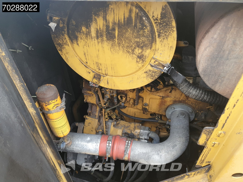 اللودر بعجل Caterpillar 988 H: صور 17