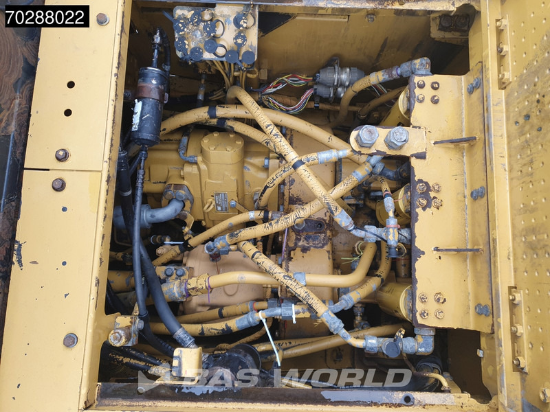 اللودر بعجل Caterpillar 988 H: صور 19