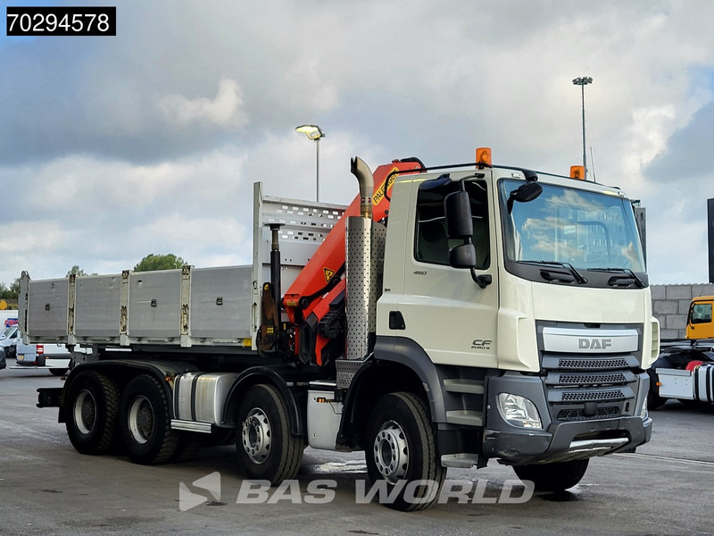DAF CF 460 8X4 Palfinger PK18002 EH Crane tipper Retarder Big-Axle Steelsuspension Manual - قلابات, شاحنة كرين: صور 3 DAF CF 460 8X4 Palfinger PK18002 EH Crane tipper Retarder Big-Axle Steelsuspension Manual - قلابات, شاحنة كرين: صور 3