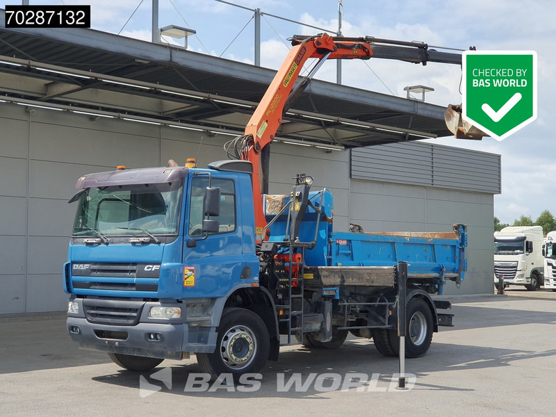 DAF CF75.310 4X2 Palfinger PK12000 Kran Crane 7m3 tipper Big-Axle Steelsuspension Euro 3 - قلابات, شاحنة كرين: صور 1 DAF CF75.310 4X2 Palfinger PK12000 Kran Crane 7m3 tipper Big-Axle Steelsuspension Euro 3 - قلابات, شاحنة كرين: صور 1
