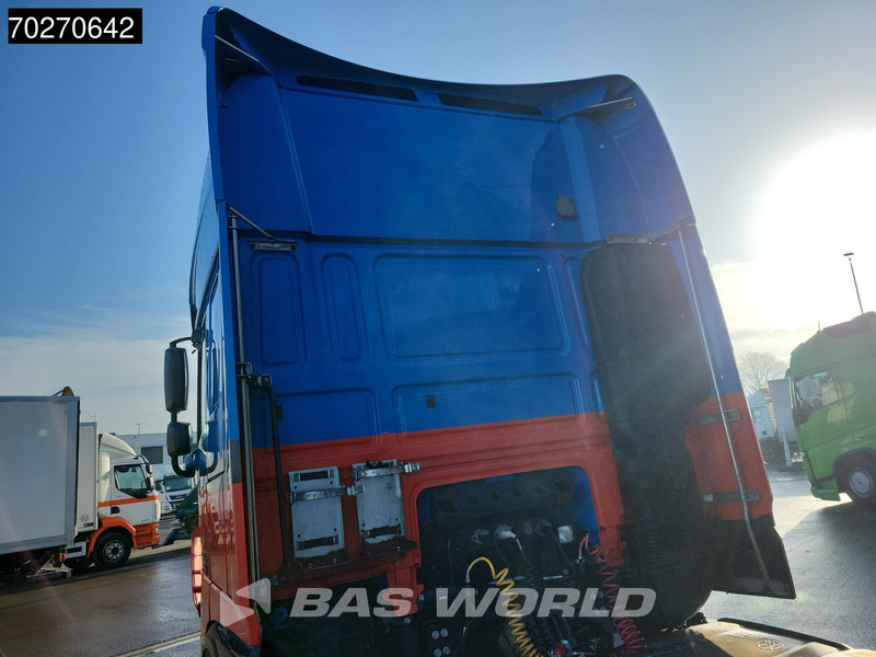 DAF XF 450 4X2 BROKEN ENGINE! Mega SSC 2x Tanks - شاحنة جرار: صور 3 DAF XF 450 4X2 BROKEN ENGINE! Mega SSC 2x Tanks - شاحنة جرار: صور 3