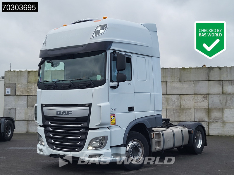 DAF XF 510 XF 4X2 SSC Retarder Standklima Alcoa's Navi - شاحنة جرار: صور 1 DAF XF 510 XF 4X2 SSC Retarder Standklima Alcoa's Navi - شاحنة جرار: صور 1