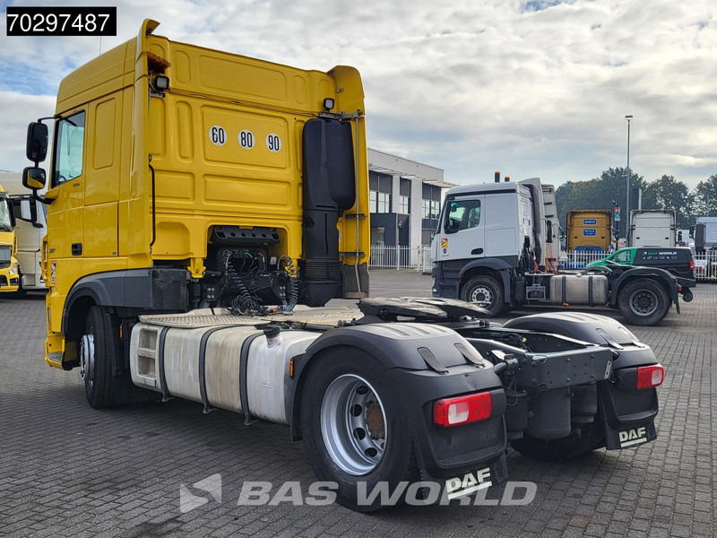 DAF XF 530 4X2 ACC Euro 6 - شاحنة جرار: صور 2 DAF XF 530 4X2 ACC Euro 6 - شاحنة جرار: صور 2