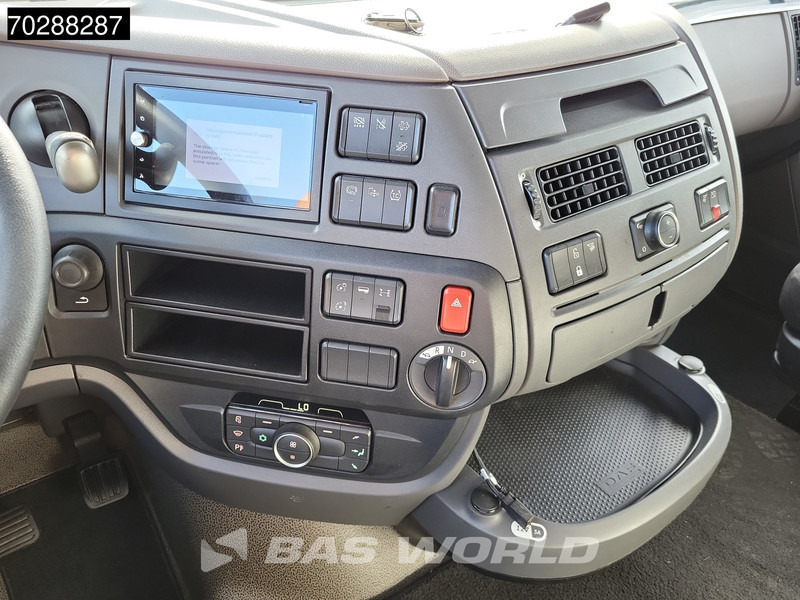 شاحنة جرار DAF XF 530 4X2 SSC ADR Standklima ACC 2x Tanks Navi Euro 6: صور 20