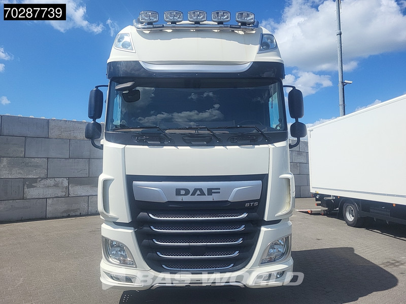 شاحنة جرار DAF XF 530 4X2 SSC Retarder 2x Tanks Standklima Navi: صور 6