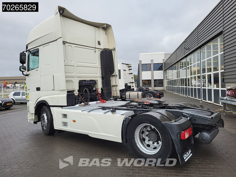 DAF XF 530 4X2 SSC Retarder PTO ACC - شاحنة جرار: صور 2 DAF XF 530 4X2 SSC Retarder PTO ACC - شاحنة جرار: صور 2
