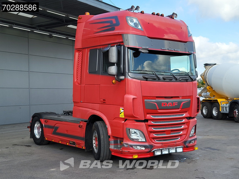 DAF XF XF 4X2 Full-Air Retarder Hydrauliek Navi ACC Euro 6 - شاحنة جرار: صور 3 DAF XF XF 4X2 Full-Air Retarder Hydrauliek Navi ACC Euro 6 - شاحنة جرار: صور 3