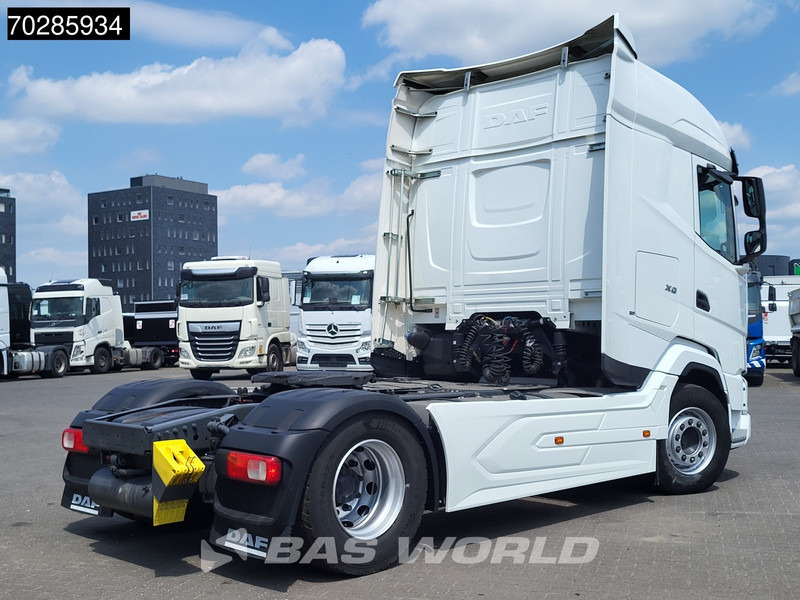 DAF XG 480 4X2 Retarder 2xTanks LED Standklima ACC Euro 6 - شاحنة جرار: صور 3 DAF XG 480 4X2 Retarder 2xTanks LED Standklima ACC Euro 6 - شاحنة جرار: صور 3