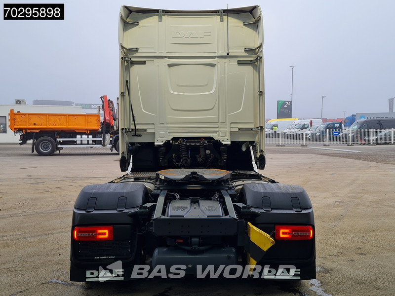 DAF XG+ 530 4X2 Retarder 2xTanks Standklima - شاحنة جرار: صور 3 DAF XG+ 530 4X2 Retarder 2xTanks Standklima - شاحنة جرار: صور 3