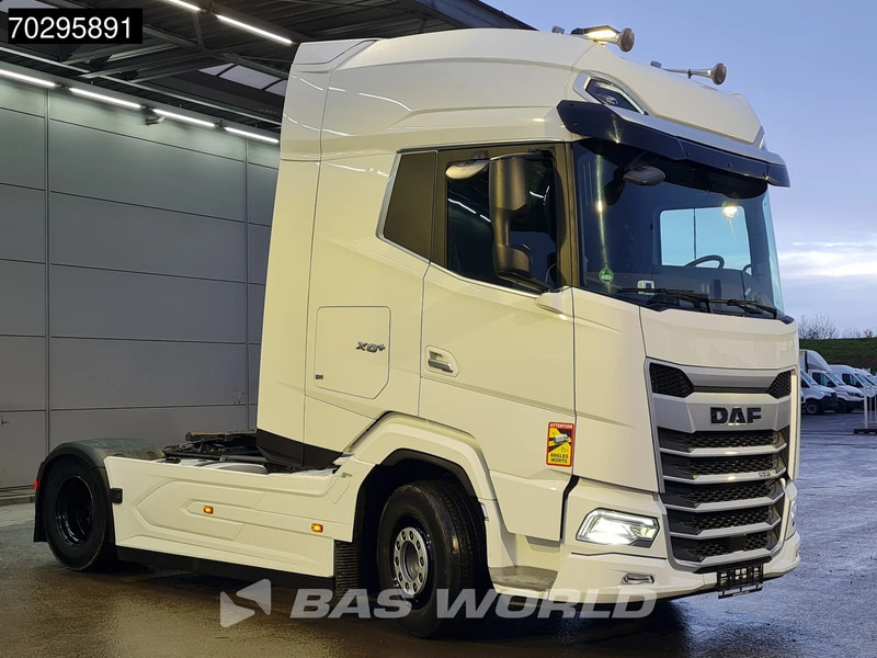 DAF XG+ 530 4X2 Retarder 2xTanks Standklima - شاحنة جرار: صور 3 DAF XG+ 530 4X2 Retarder 2xTanks Standklima - شاحنة جرار: صور 3