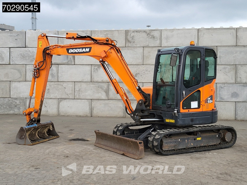 Doosan DX62 R-3 3 BUCKETS - A/C - حفارة مصغرة: صور 2 Doosan DX62 R-3 3 BUCKETS - A/C - حفارة مصغرة: صور 2