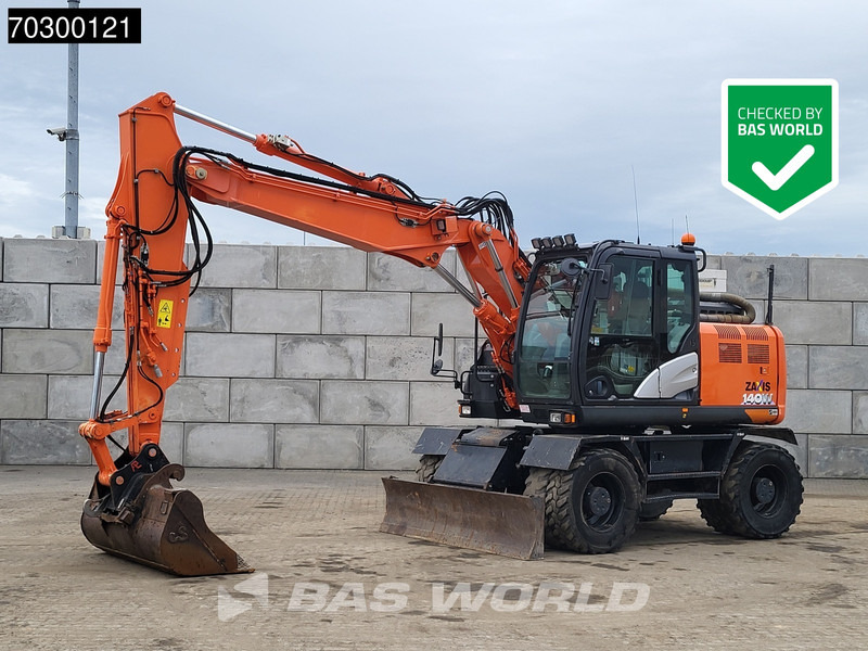 Hitachi ZX140W -6 - حفارة على عجلات: صور 1 Hitachi ZX140W -6 - حفارة على عجلات: صور 1