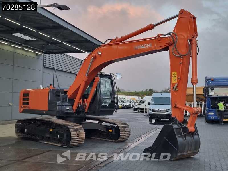 Hitachi ZX220 LC-GI NEW UNUSED - حفارات زحافة: صور 5 Hitachi ZX220 LC-GI NEW UNUSED - حفارات زحافة: صور 5