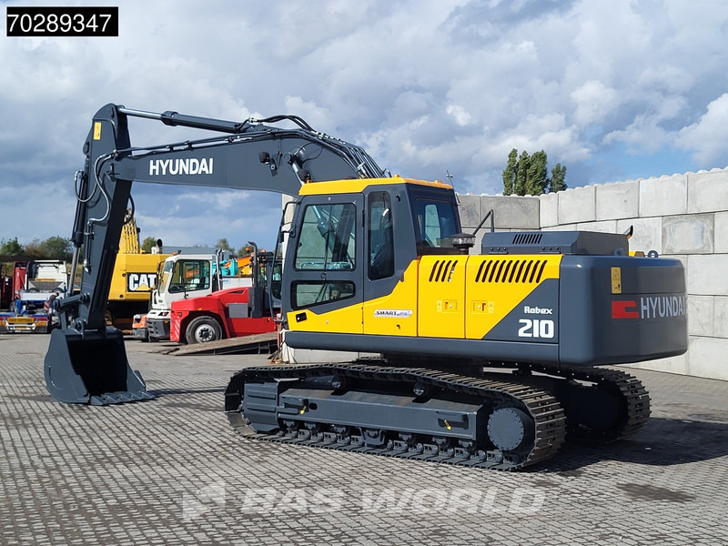 Hyundai R210 - حفارات زحافة: صور 3 Hyundai R210 - حفارات زحافة: صور 3