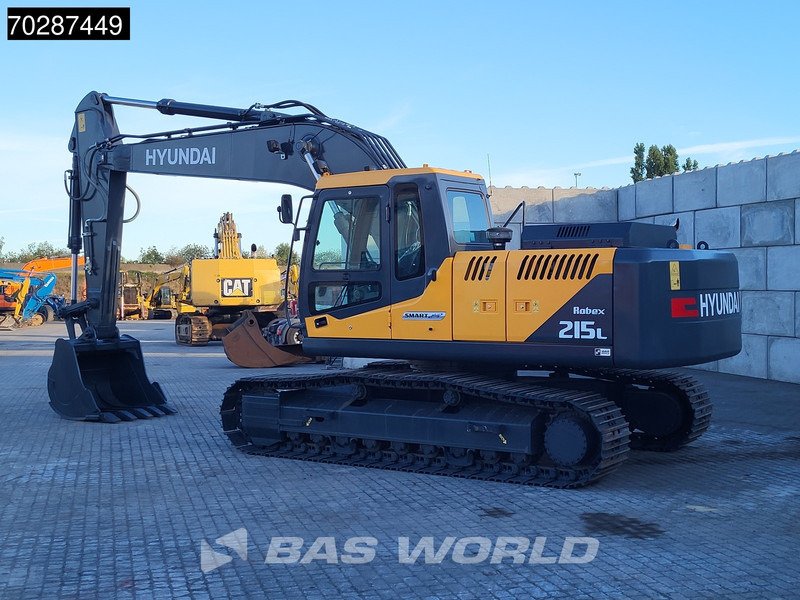Hyundai R215 L - حفارات زحافة: صور 3 Hyundai R215 L - حفارات زحافة: صور 3
