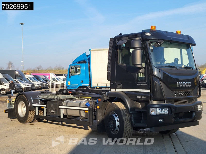 Iveco Eurocargo 180E320 4X2 NEW! 14tons Hiab Multilift ULT14S51 ACC Euro 6 - شاحنة ذات الخطاف: صور 5 Iveco Eurocargo 180E320 4X2 NEW! 14tons Hiab Multilift ULT14S51 ACC Euro 6 - شاحنة ذات الخطاف: صور 5