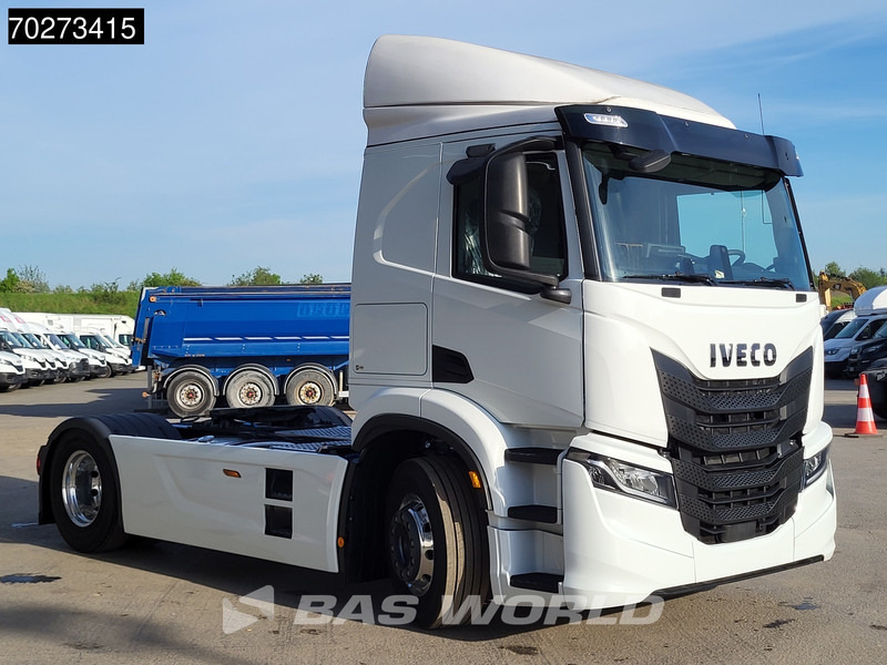 Iveco S-Way 340 4X2 NEW! ActiveTime ADR Alcoa's ACC LED - شاحنة جرار: صور 3 Iveco S-Way 340 4X2 NEW! ActiveTime ADR Alcoa's ACC LED - شاحنة جرار: صور 3
