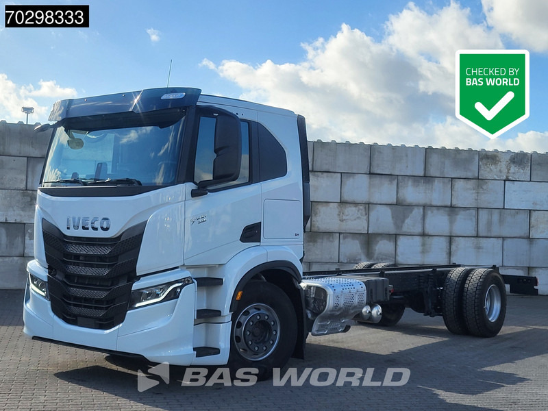 Iveco S-Way 340 4X2 NEW! Chassis Automatic Navi LED Euro 6 - الشاسيه شاحنة: صور 1 Iveco S-Way 340 4X2 NEW! Chassis Automatic Navi LED Euro 6 - الشاسيه شاحنة: صور 1