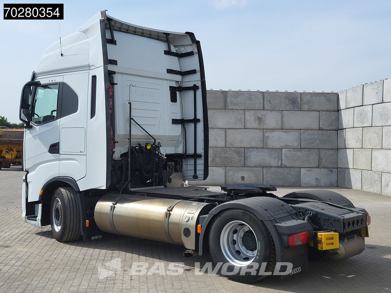 Iveco S-Way 460 4X2 LNG Retarder 2x Tanks Standklima - شاحنة جرار: صور 2 Iveco S-Way 460 4X2 LNG Retarder 2x Tanks Standklima - شاحنة جرار: صور 2