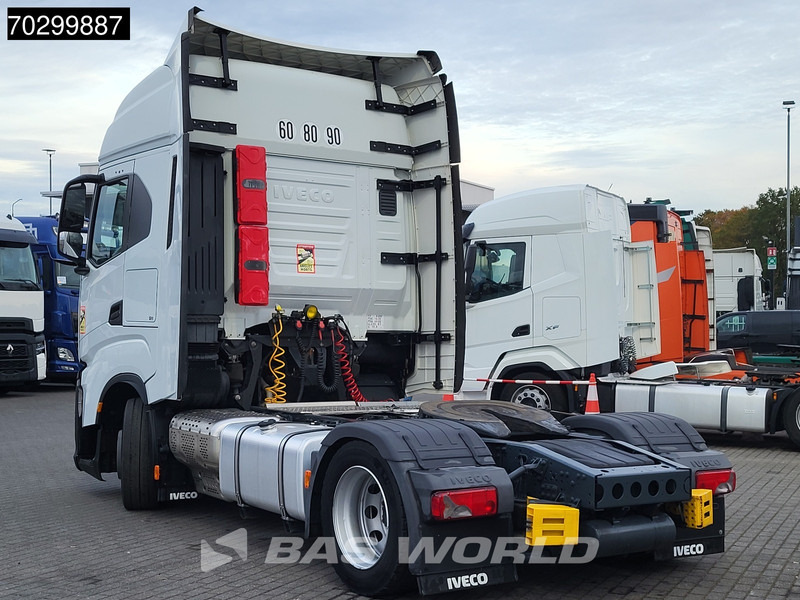 Iveco S-Way 460 4X2 Mega 2x Tanks Retarder - شاحنة جرار: صور 2 Iveco S-Way 460 4X2 Mega 2x Tanks Retarder - شاحنة جرار: صور 2