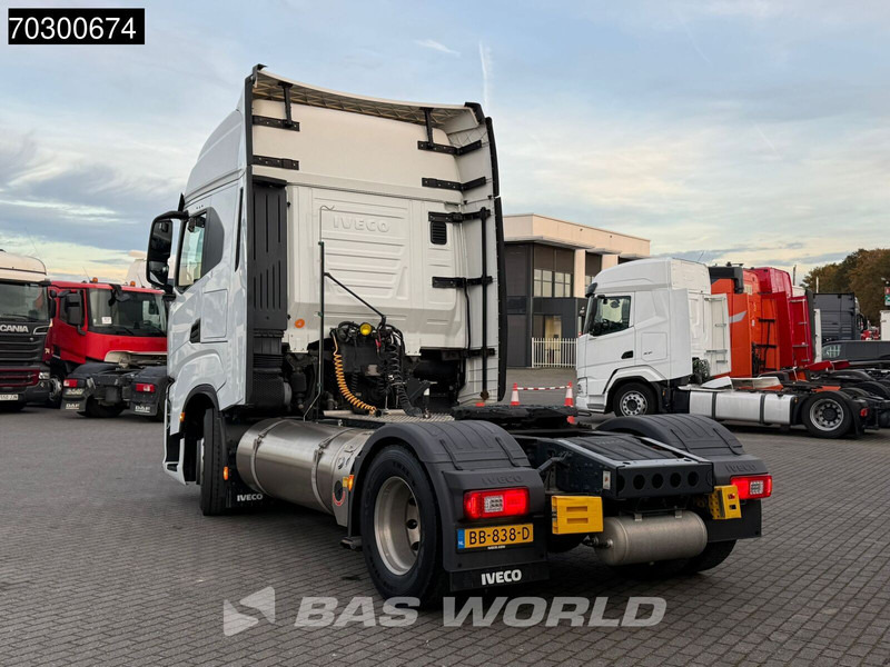 Iveco S-Way 460 NP 4X2 LNG! NL-Truck Retarder 2xTanks ACC LED Euro 6 - شاحنة جرار: صور 2 Iveco S-Way 460 NP 4X2 LNG! NL-Truck Retarder 2xTanks ACC LED Euro 6 - شاحنة جرار: صور 2