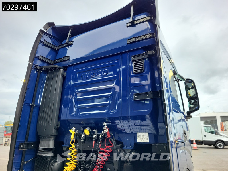 Iveco S-Way 480 4X2 Retarder ACC Euro 6 - شاحنة جرار: صور 3 Iveco S-Way 480 4X2 Retarder ACC Euro 6 - شاحنة جرار: صور 3