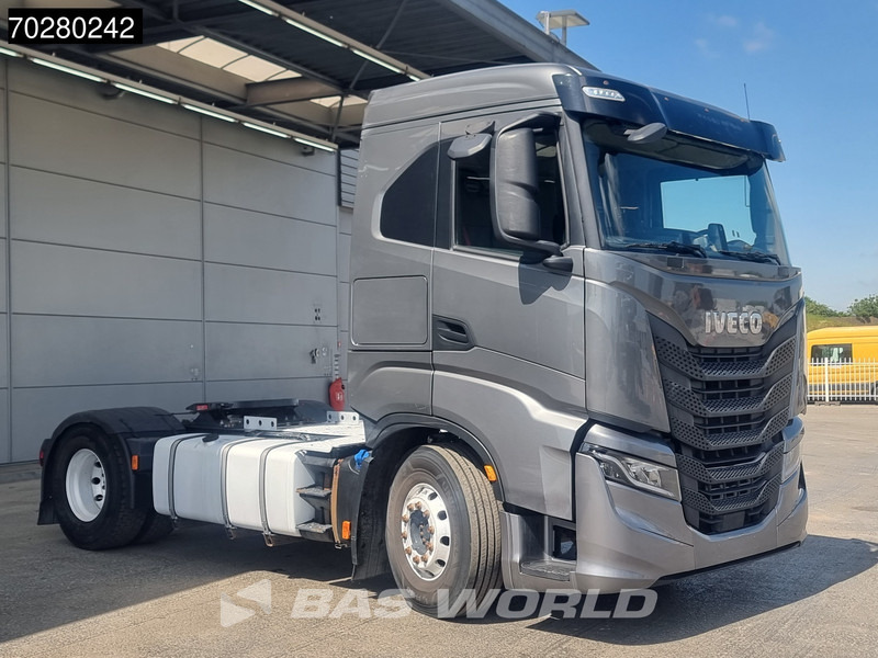 Iveco S-Way 480 4X2 Retarder Hydrauliek LED - شاحنة جرار: صور 3 Iveco S-Way 480 4X2 Retarder Hydrauliek LED - شاحنة جرار: صور 3