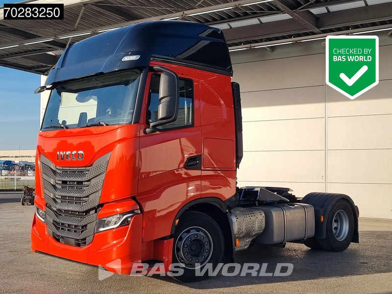 Iveco S-Way 490 4X2 DAMAGED! chassis bent 2x Tanks LED Navi Euro 6 - شاحنة جرار: صور 1 Iveco S-Way 490 4X2 DAMAGED! chassis bent 2x Tanks LED Navi Euro 6 - شاحنة جرار: صور 1