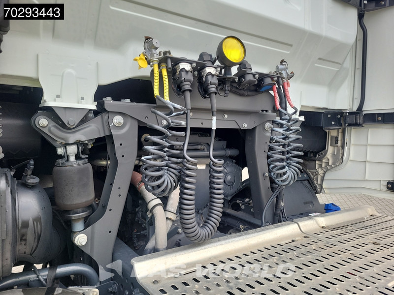 Iveco S-Way 490 4X2 Retarder Standairco 2xTanks ACC LED Navi Euro 6 - شاحنة جرار: صور 2 Iveco S-Way 490 4X2 Retarder Standairco 2xTanks ACC LED Navi Euro 6 - شاحنة جرار: صور 2