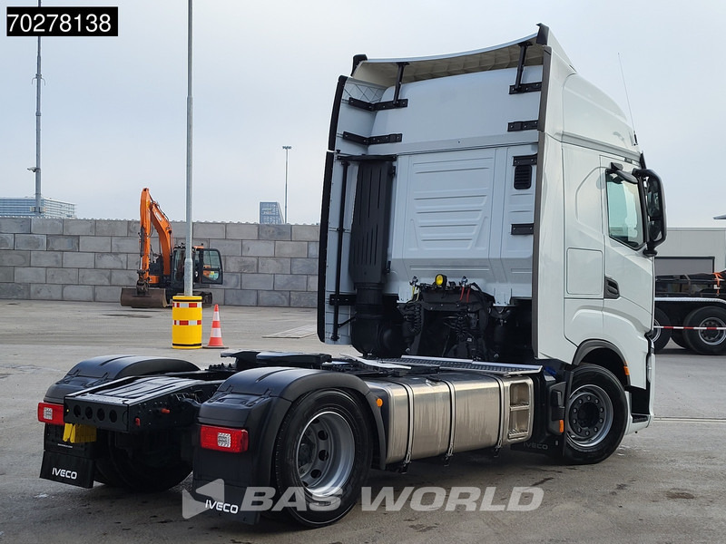 Iveco S-Way 500 4X2 NEW MY24! 2x Tanks Standklima ACC LED Euro 6 - شاحنة جرار: صور 5 Iveco S-Way 500 4X2 NEW MY24! 2x Tanks Standklima ACC LED Euro 6 - شاحنة جرار: صور 5
