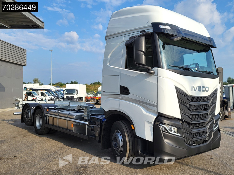Iveco S-Way 500 6X2 NEW BDF! Lift+Steering Axle ACC Standklima Euro 6 - شاحنات الحاويات / جسم علوي قابل للتغيير شاحنة: صور 3 Iveco S-Way 500 6X2 NEW BDF! Lift+Steering Axle ACC Standklima Euro 6 - شاحنات الحاويات / جسم علوي قابل للتغيير شاحنة: صور 3