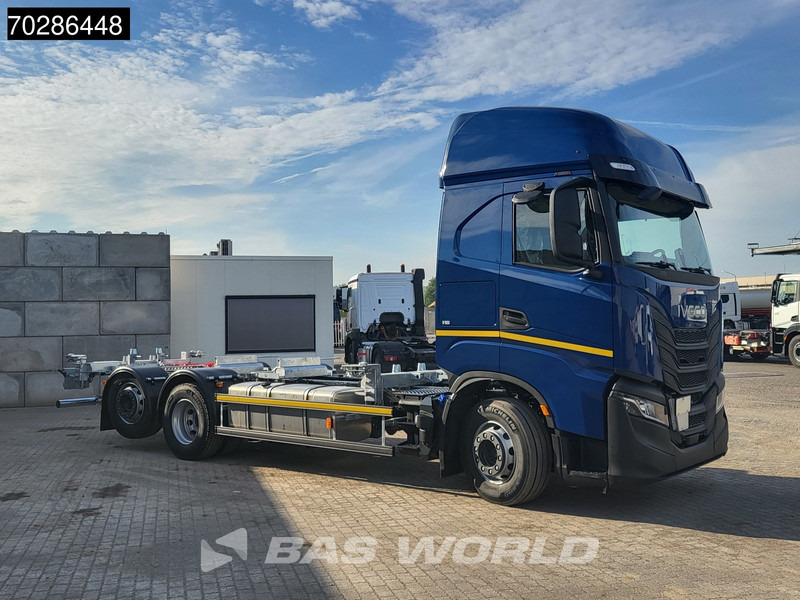 Iveco S-Way 500 6X2 NEW! BDF Lift+steering Axle Automatic Standklima Navi ACC Euro 6 - شاحنات الحاويات / جسم علوي قابل للتغيير شاحنة: صور 3 Iveco S-Way 500 6X2 NEW! BDF Lift+steering Axle Automatic Standklima Navi ACC Euro 6 - شاحنات الحاويات / جسم علوي قابل للتغيير شاحنة: صور 3