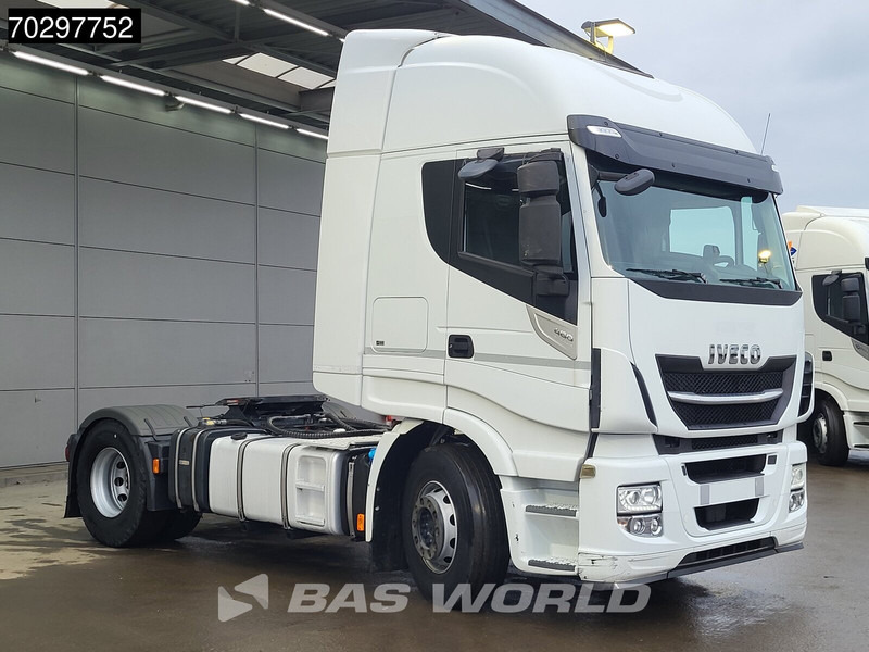 Iveco Stralis 480 4X2 Retarder Hydraulik - شاحنة جرار: صور 3 Iveco Stralis 480 4X2 Retarder Hydraulik - شاحنة جرار: صور 3