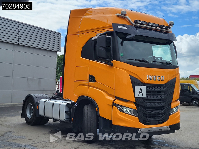 Iveco X-Way 570 4X2 Retarder Hydraulik Navi Standklima LED - شاحنة جرار: صور 3 Iveco X-Way 570 4X2 Retarder Hydraulik Navi Standklima LED - شاحنة جرار: صور 3