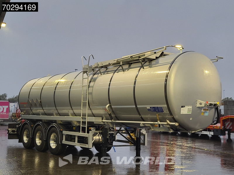 Kässbohrer STB 3 axles New! 32.000L Bitumen - نصف مقطورة صهريج: صور 3 Kässbohrer STB 3 axles New! 32.000L Bitumen - نصف مقطورة صهريج: صور 3