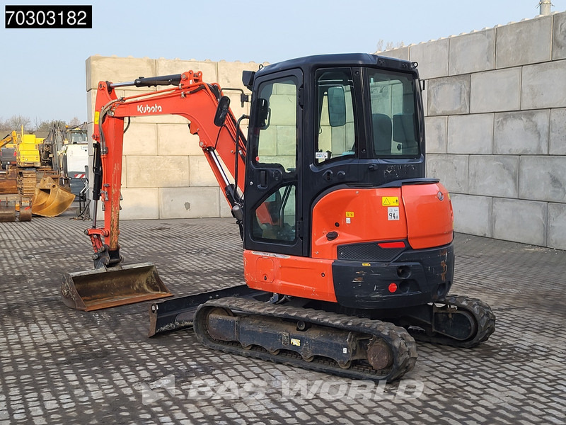 Kubota U36 -4 A/C - 3 Buckets - حفارة مصغرة: صور 5 Kubota U36 -4 A/C - 3 Buckets - حفارة مصغرة: صور 5