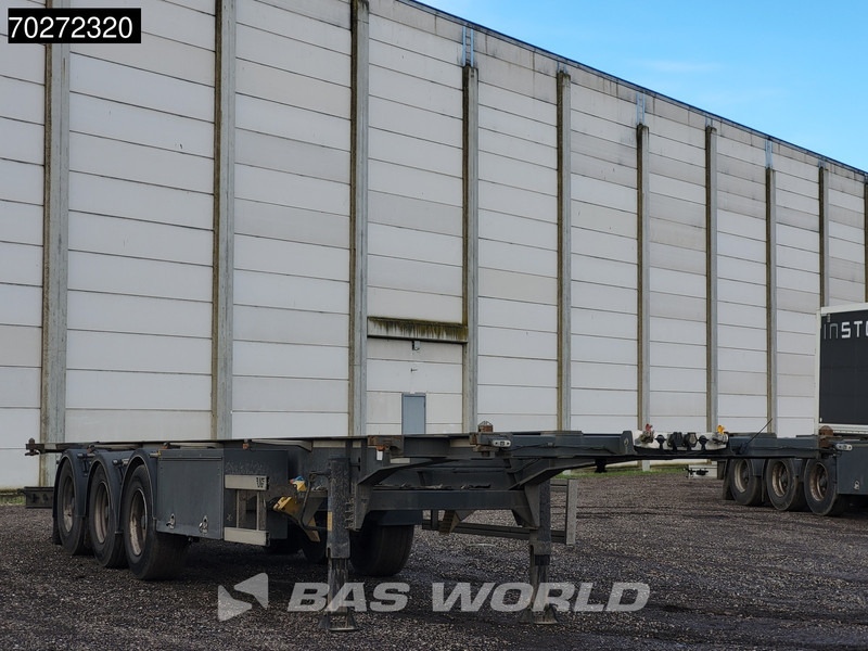 LAG O-3-CC 3 axles Liftachse 30ft 40ft - شاحنات الحاويات / جسم علوي قابل للتغيير نصف مقطورة: صور 3 LAG O-3-CC 3 axles Liftachse 30ft 40ft - شاحنات الحاويات / جسم علوي قابل للتغيير نصف مقطورة: صور 3