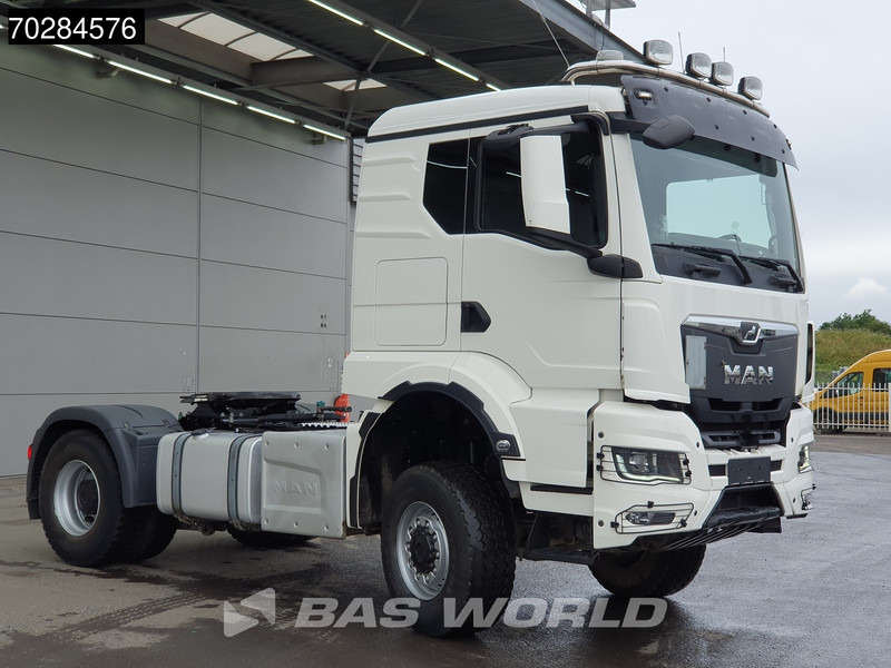 MAN TGS 22.510 4X4 Allrad! Big-Axle Hydraulik Drumbrakes Navi - شاحنة جرار: صور 3 MAN TGS 22.510 4X4 Allrad! Big-Axle Hydraulik Drumbrakes Navi - شاحنة جرار: صور 3