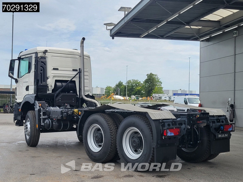 MAN TGS 40.400 6X4 NEW 6x4 chassis PTO Preparation Steelsuspension Big-Axle Automatic Euro 2 - الشاسيه شاحنة: صور 2 MAN TGS 40.400 6X4 NEW 6x4 chassis PTO Preparation Steelsuspension Big-Axle Automatic Euro 2 - الشاسيه شاحنة: صور 2