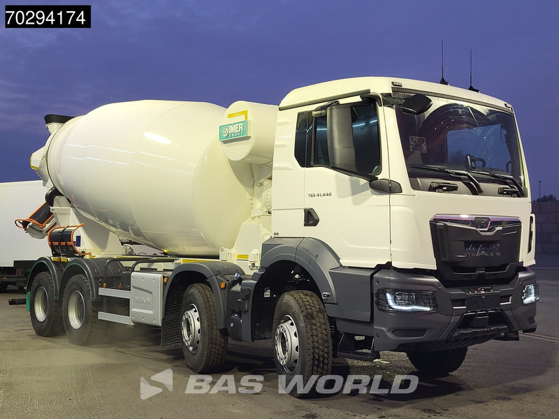 MAN TGS 41.440 8X4 NEW! 12m3 Imer Mixer Steelsuspension Big-Axle Automatic Euro 6 - شاحنة خلاطة خرسانة: صور 3 MAN TGS 41.440 8X4 NEW! 12m3 Imer Mixer Steelsuspension Big-Axle Automatic Euro 6 - شاحنة خلاطة خرسانة: صور 3