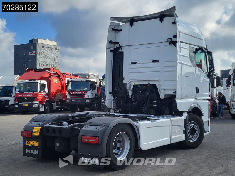 MAN TGX 18.430 TGX 4X2 NL-Truck APK '26 GX 2x Tanks Navi - شاحنة جرار: صور 5 MAN TGX 18.430 TGX 4X2 NL-Truck APK '26 GX 2x Tanks Navi - شاحنة جرار: صور 5