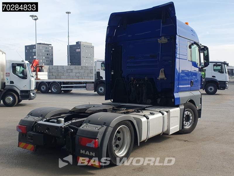 MAN TGX 18.460 4X2 Retarder 2xTanks Standklima Mega ACC Euro 6 - شاحنة جرار: صور 5 MAN TGX 18.460 4X2 Retarder 2xTanks Standklima Mega ACC Euro 6 - شاحنة جرار: صور 5