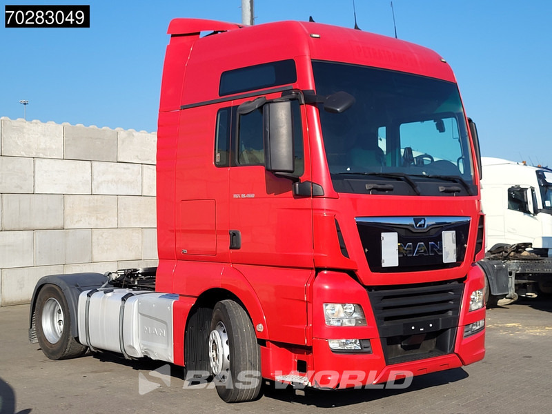 MAN TGX 18.460 TGX 4X2 XXL Retarder 2x Tanks - شاحنة جرار: صور 3 MAN TGX 18.460 TGX 4X2 XXL Retarder 2x Tanks - شاحنة جرار: صور 3