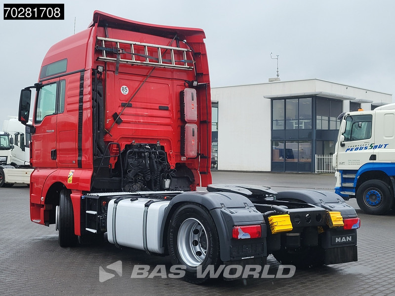 MAN TGX 18.460 TGX 4X2 XXL Retarder 2xTanks ACC Euro 6 - شاحنة جرار: صور 2 MAN TGX 18.460 TGX 4X2 XXL Retarder 2xTanks ACC Euro 6 - شاحنة جرار: صور 2