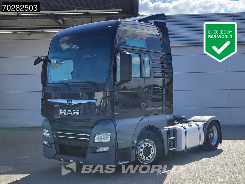 MAN TGX 18.470 4X2 XXL Retarder 2x Tanks Standklima Navi ACC - شاحنة جرار: صور 1 MAN TGX 18.470 4X2 XXL Retarder 2x Tanks Standklima Navi ACC - شاحنة جرار: صور 1