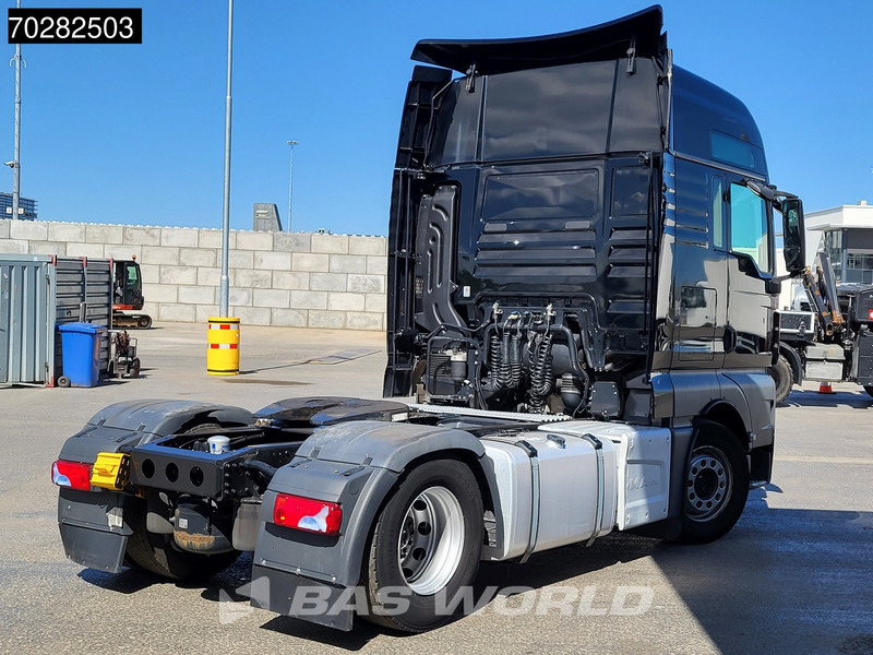 MAN TGX 18.470 4X2 XXL Retarder 2x Tanks Standklima Navi ACC - شاحنة جرار: صور 5 MAN TGX 18.470 4X2 XXL Retarder 2x Tanks Standklima Navi ACC - شاحنة جرار: صور 5