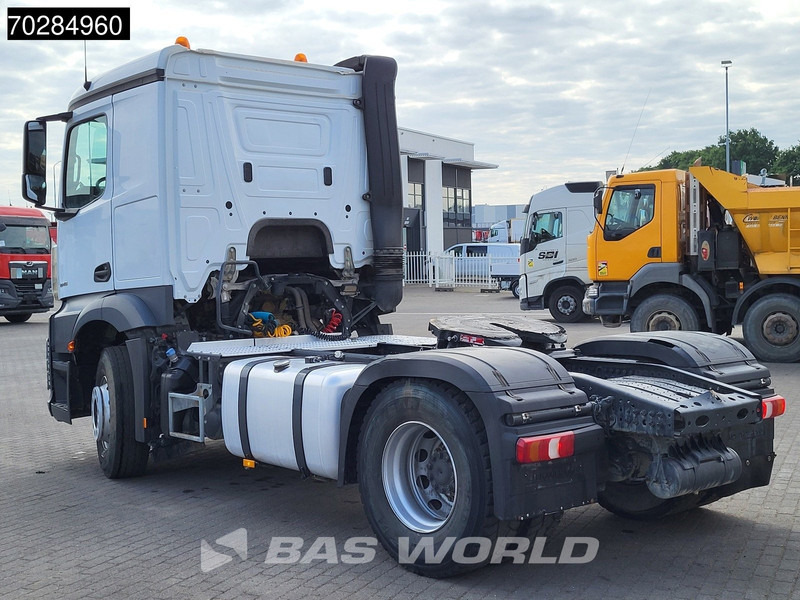 Mercedes-Benz Actros 1845 4X2 ClassicSpace Retarder Euro 6 - شاحنة جرار: صور 2 Mercedes-Benz Actros 1845 4X2 ClassicSpace Retarder Euro 6 - شاحنة جرار: صور 2