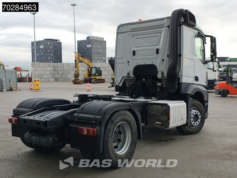 Mercedes-Benz Actros 1845 4X2 ClassicSpace Retarder Euro 6 - شاحنة جرار: صور 5 Mercedes-Benz Actros 1845 4X2 ClassicSpace Retarder Euro 6 - شاحنة جرار: صور 5